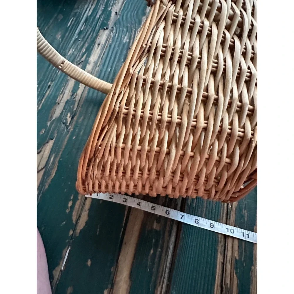 Vintage Wicker Gathering Basket Natural Willow Oval Flower Picnic Basket Handle